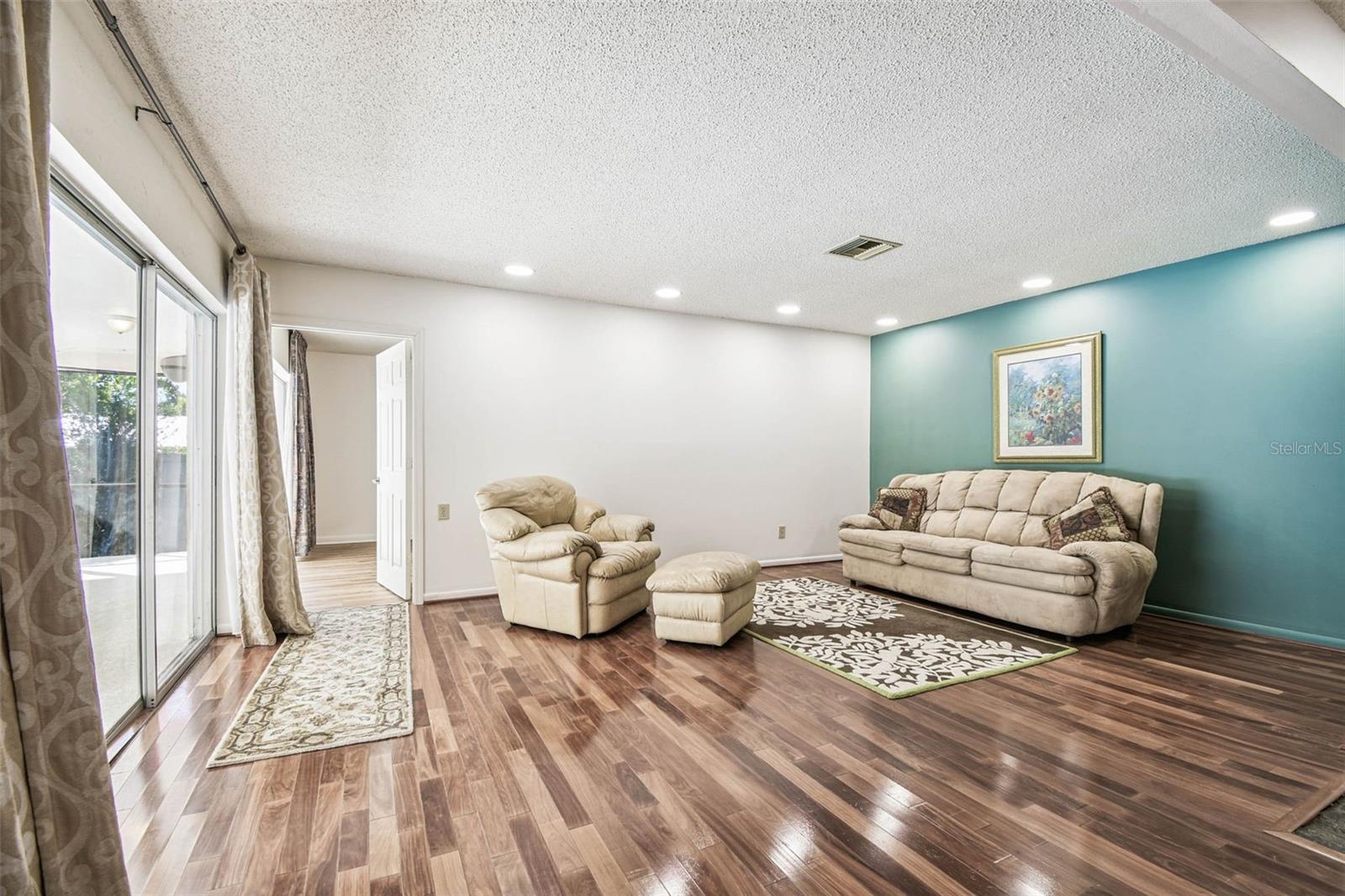 HAMNERS W E RIDGE ACRES - Residential