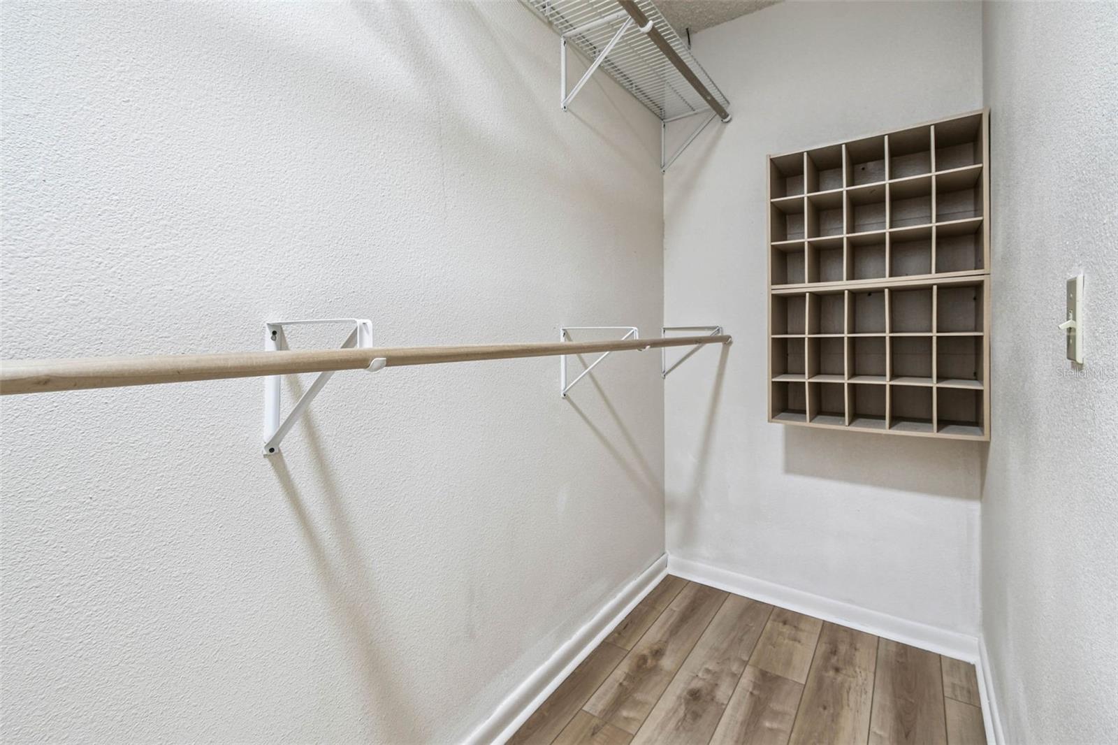 HAMNERS W E RIDGE ACRES - Residential