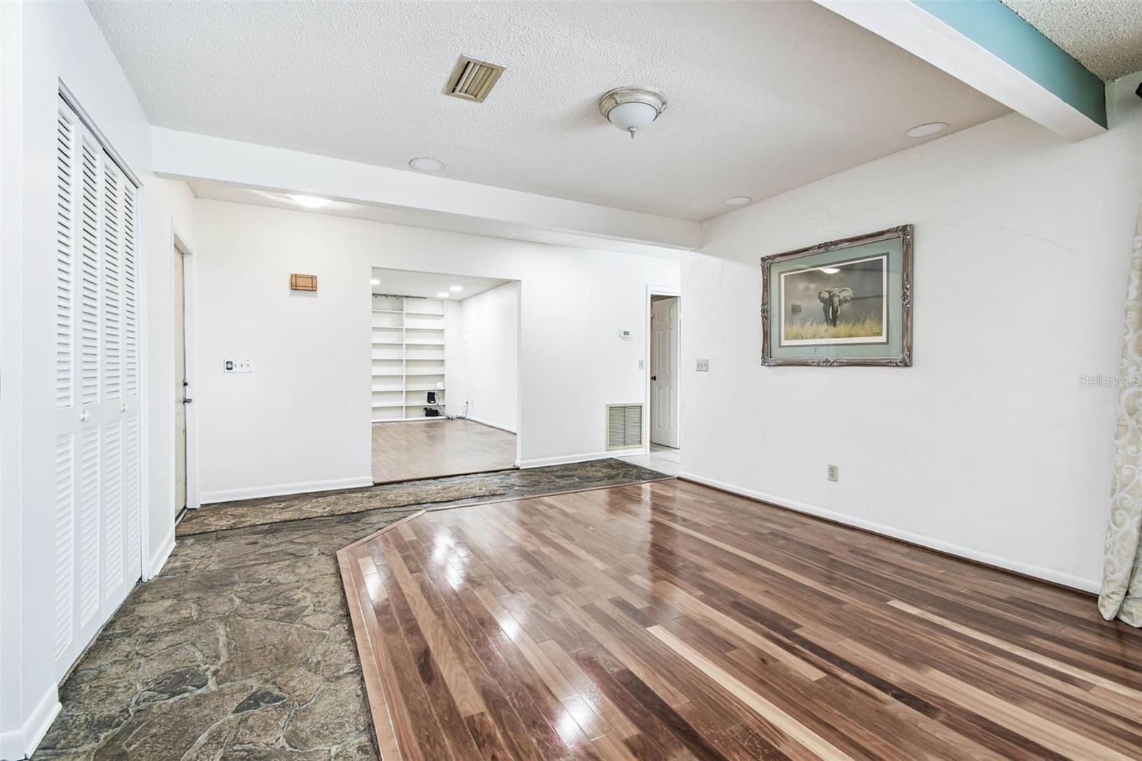 HAMNERS W E RIDGE ACRES - Residential