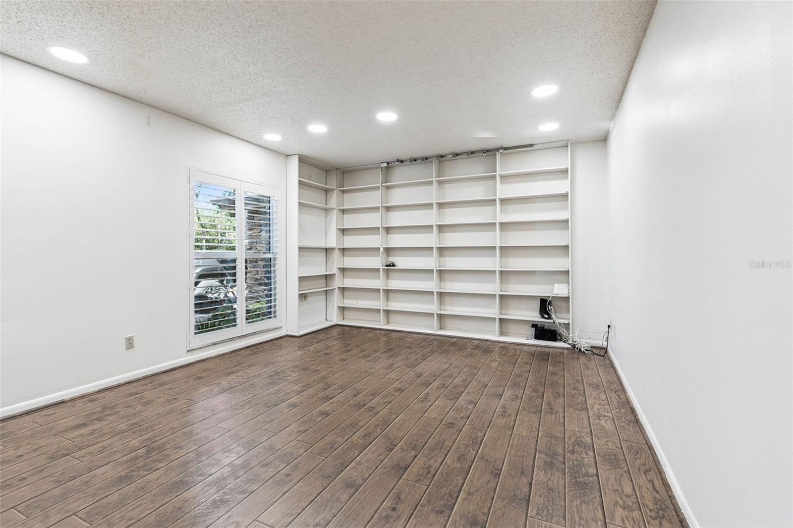 HAMNERS W E RIDGE ACRES - Residential