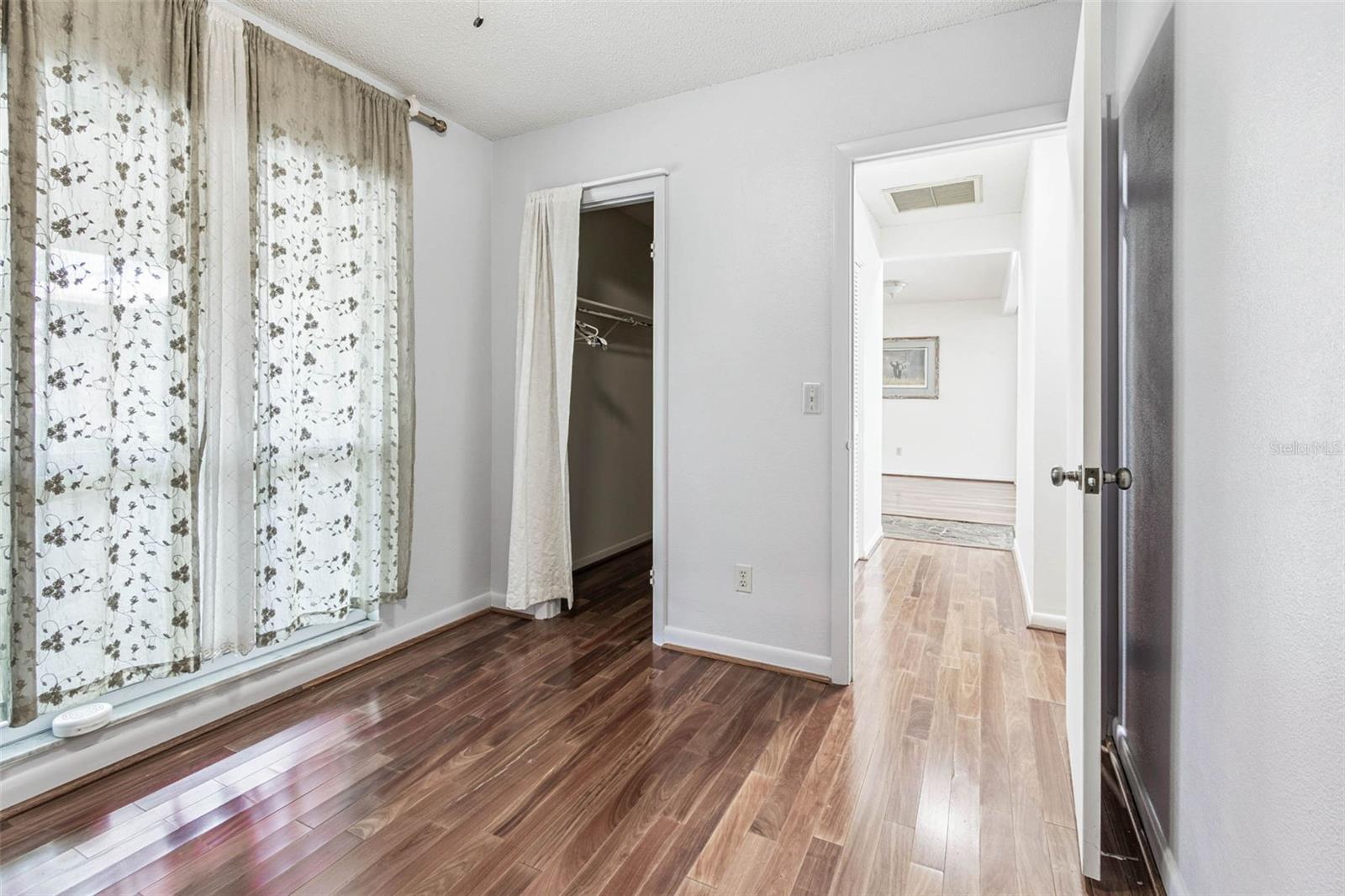 HAMNERS W E RIDGE ACRES - Residential