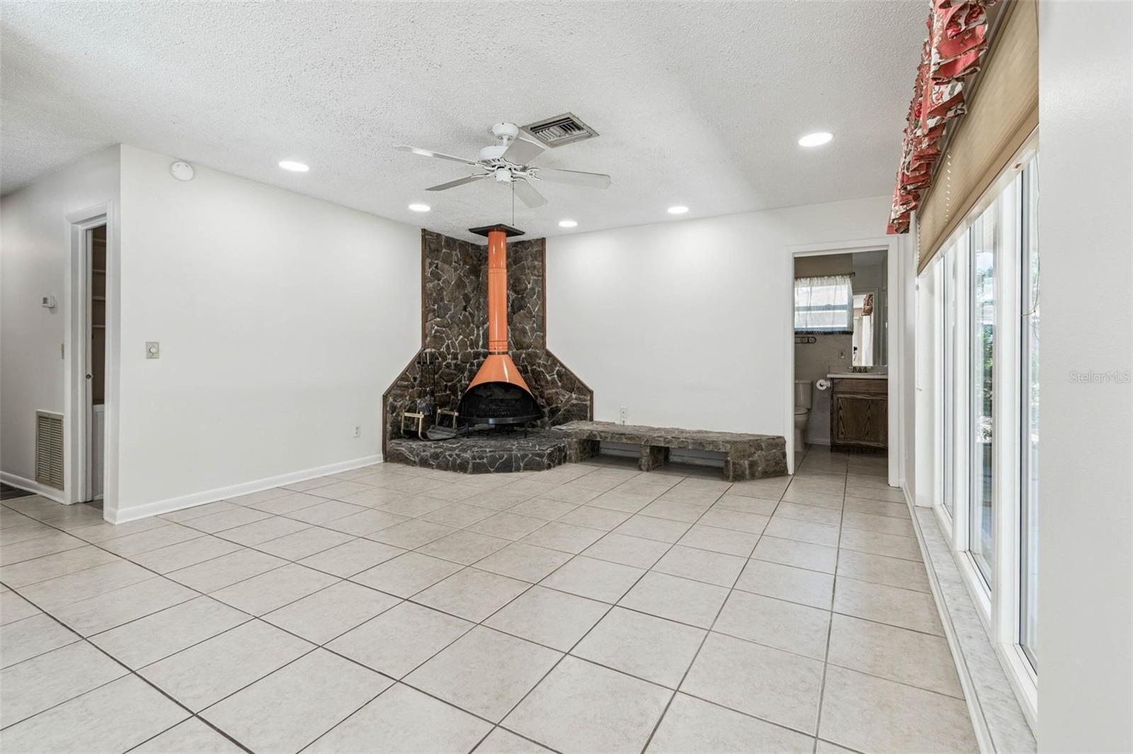 HAMNERS W E RIDGE ACRES - Residential