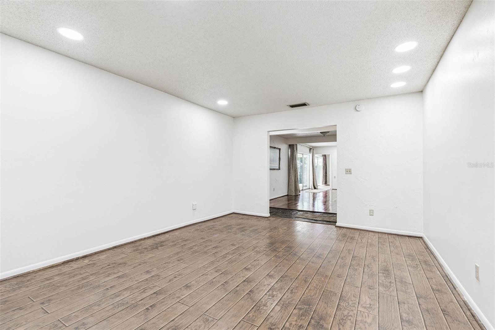 HAMNERS W E RIDGE ACRES - Residential