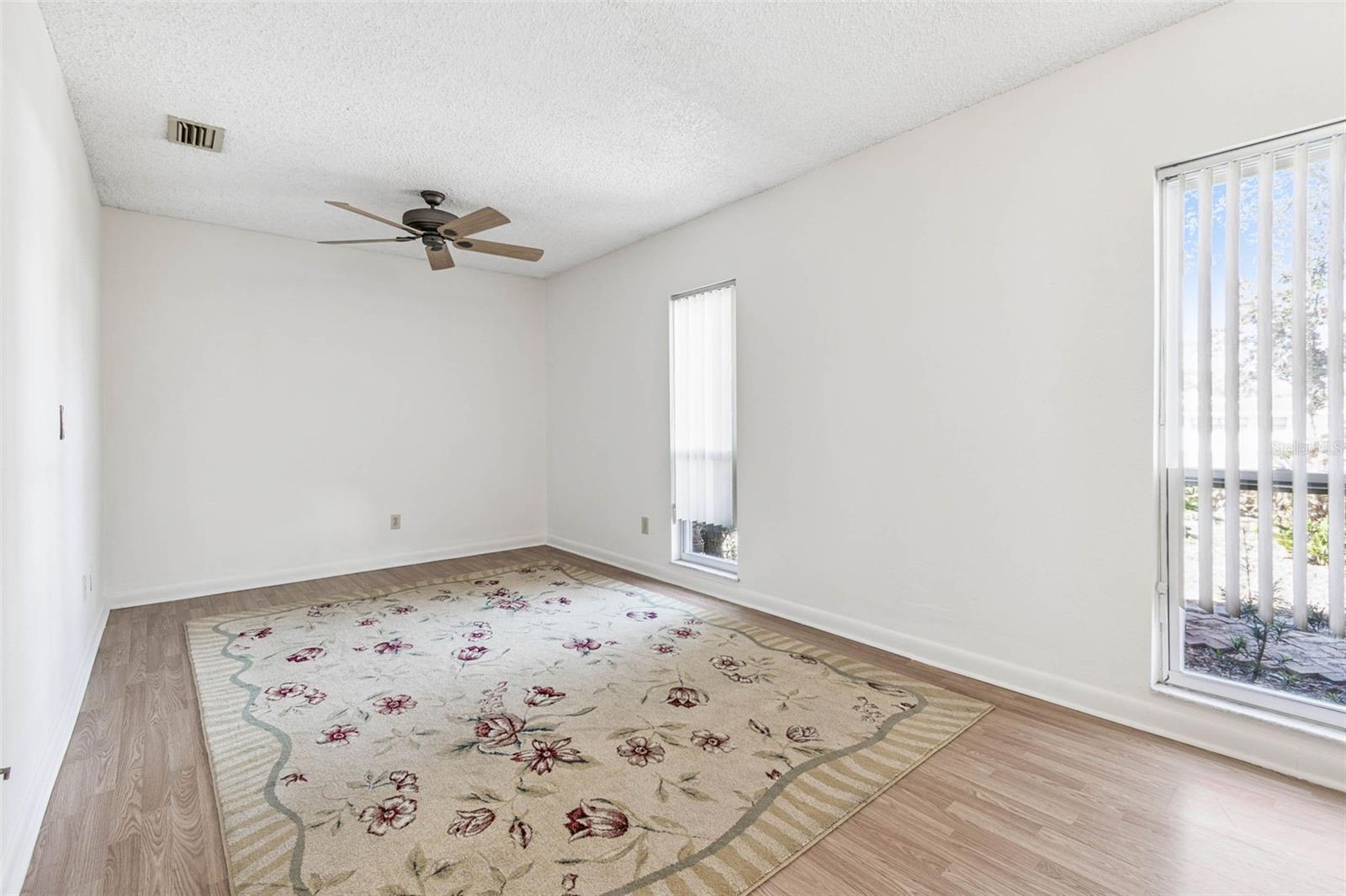 HAMNERS W E RIDGE ACRES - Residential