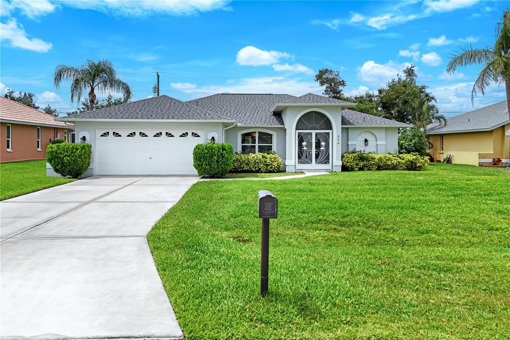Photo of 204 SE 19th Terrace, Cape Coral, FL 33990 (MLS # A4657764)