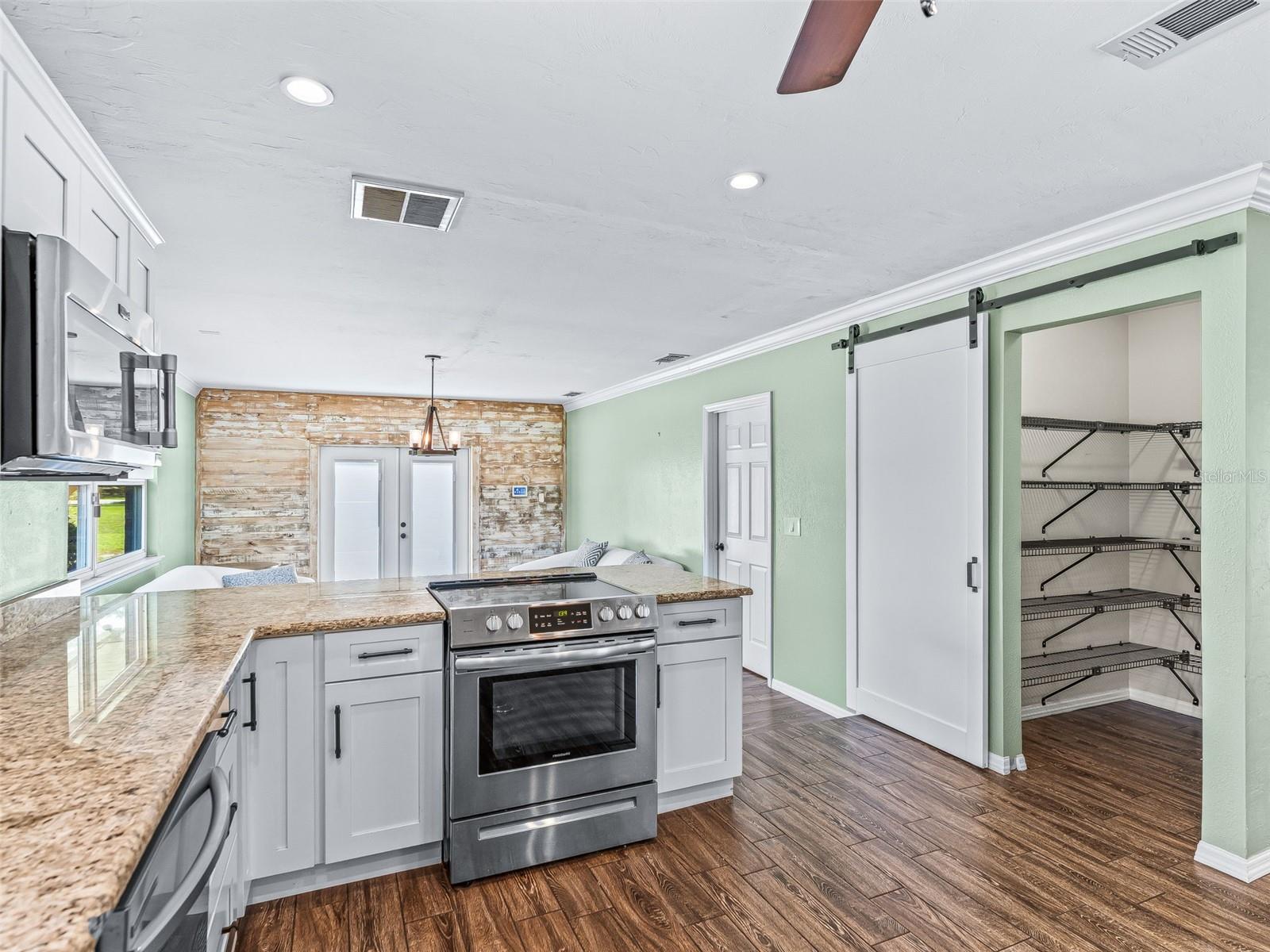 VIRMILLION ESTATES - Residential