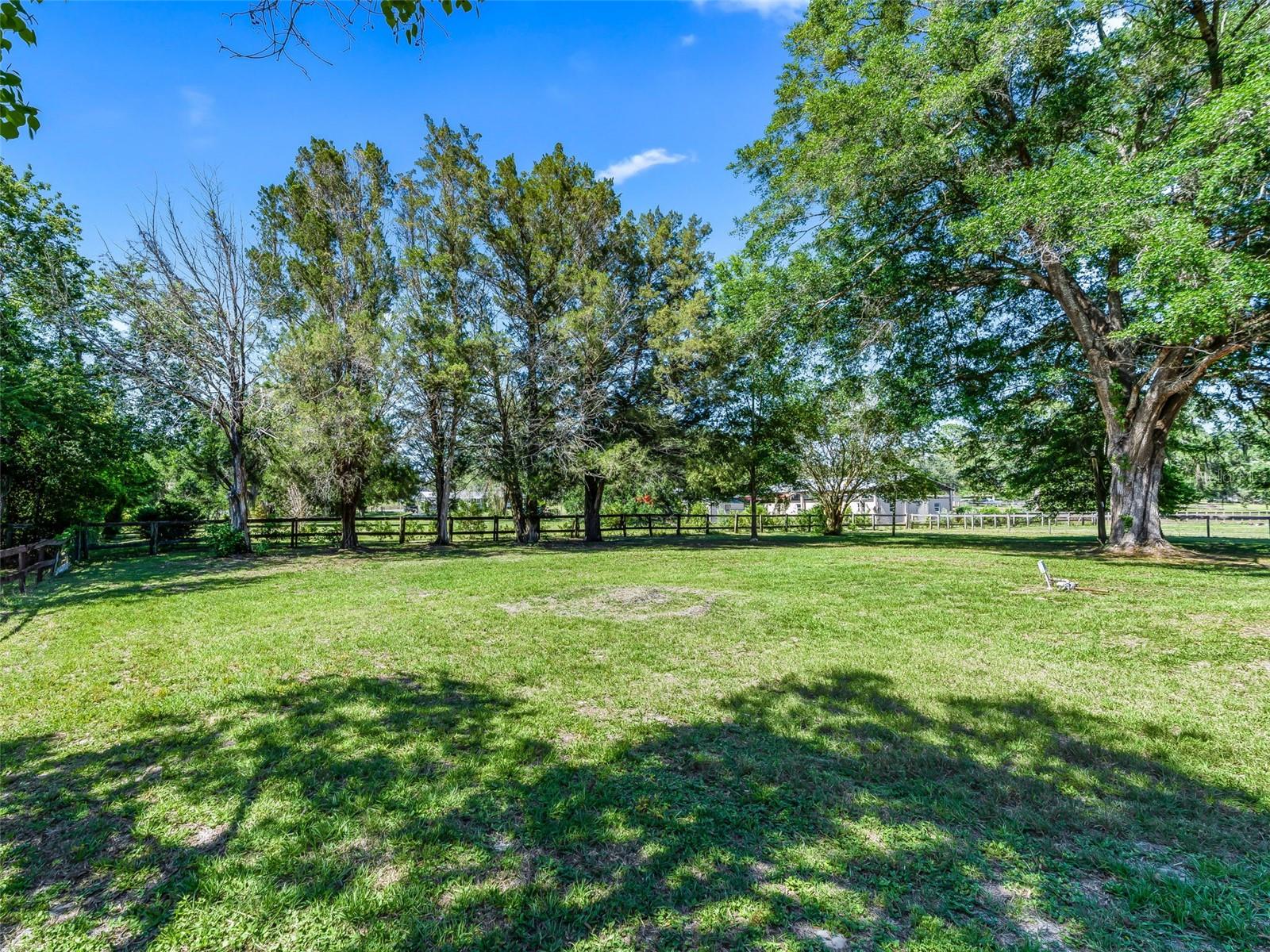 VIRMILLION ESTATES - Residential