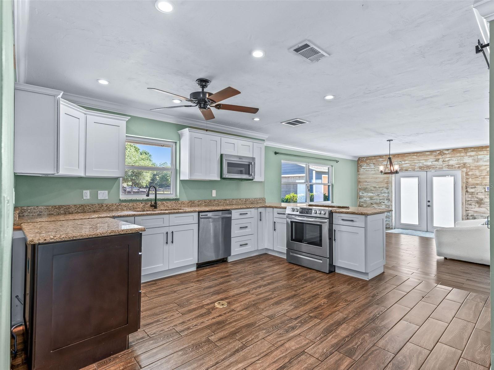 VIRMILLION ESTATES - Residential