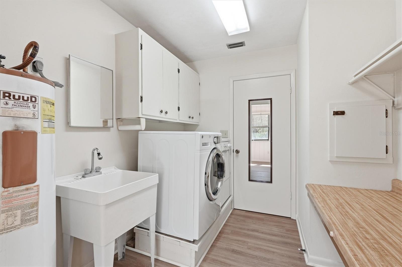 CURRY LAND SUB - Residential