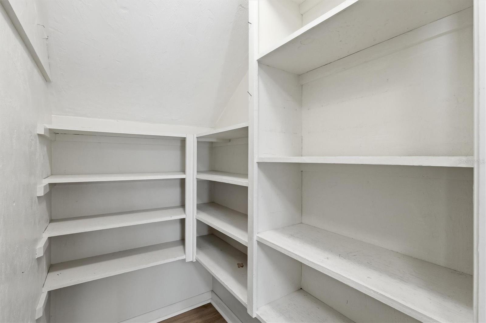 CURRY LAND SUB - Residential