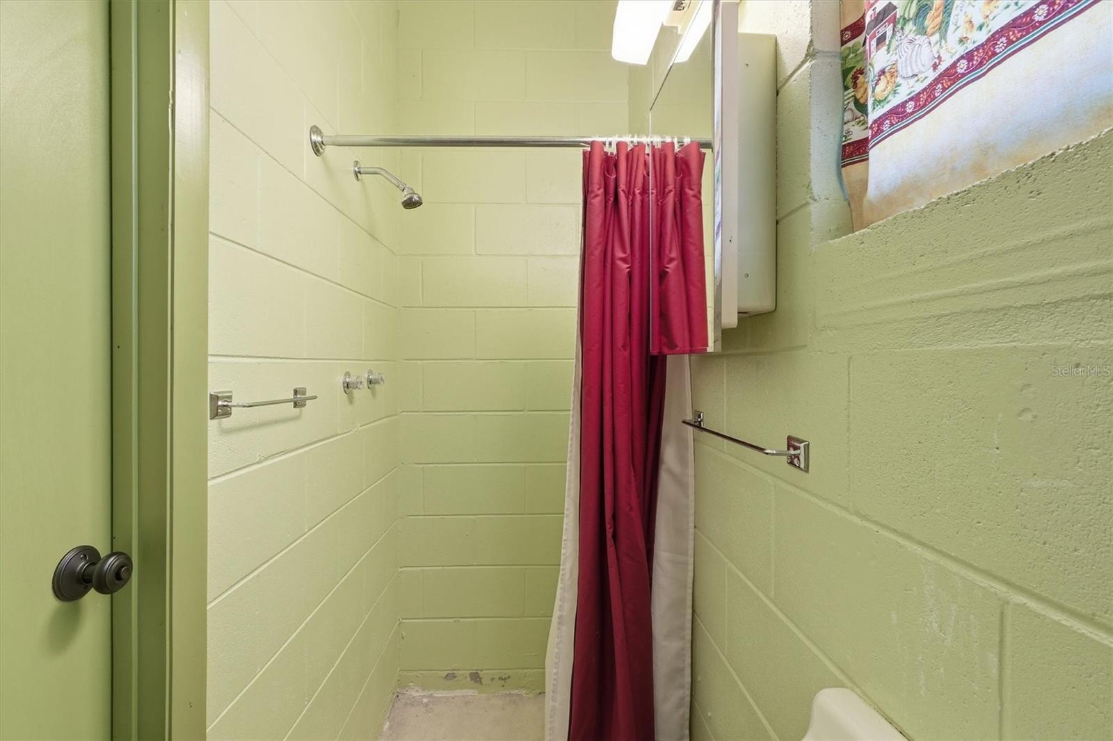 CURRY LAND SUB - Residential