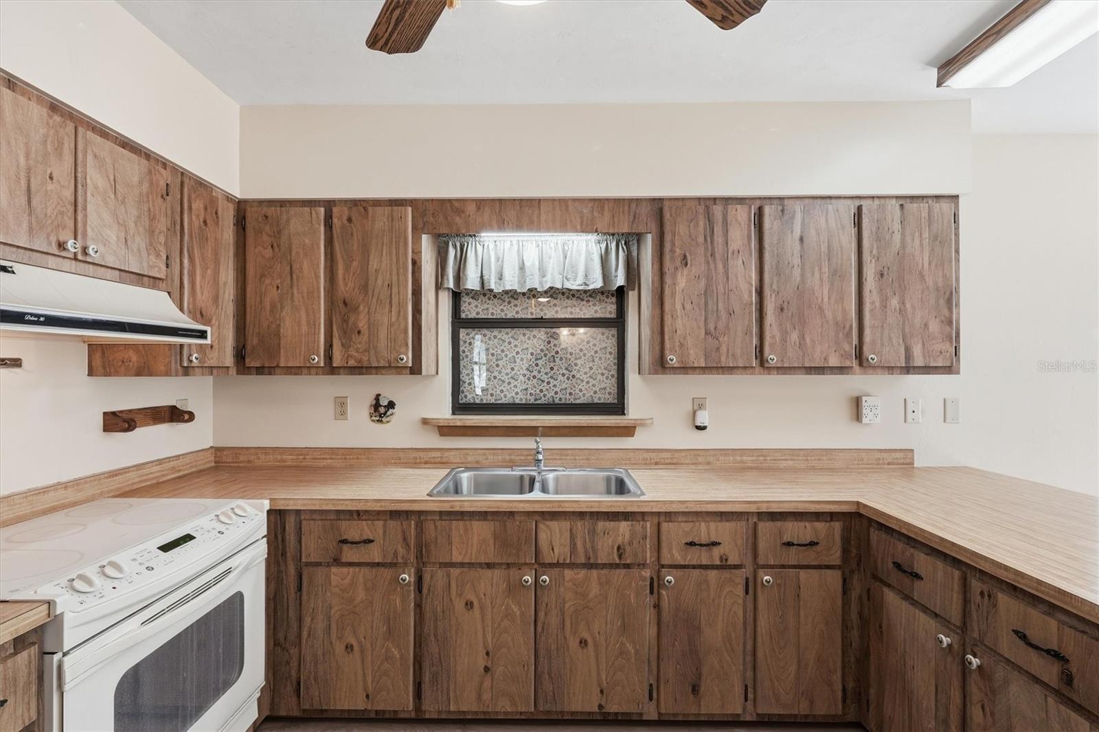 CURRY LAND SUB - Residential