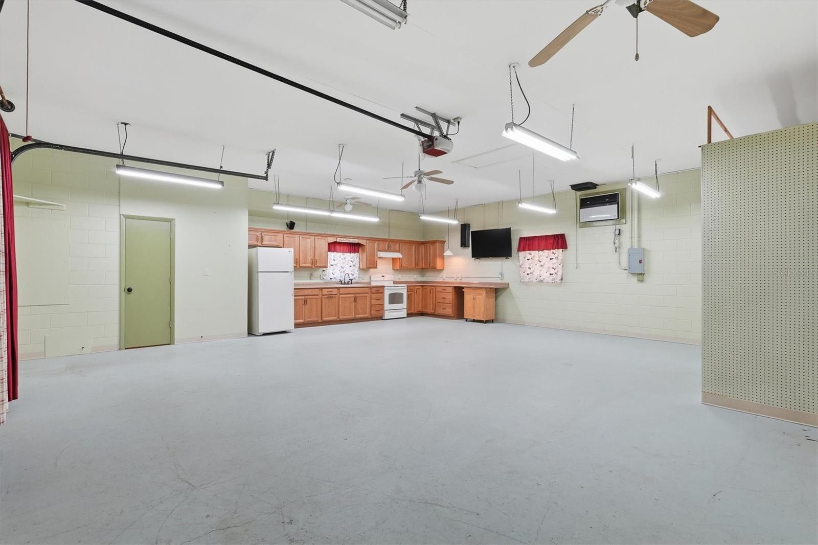 CURRY LAND SUB - Residential