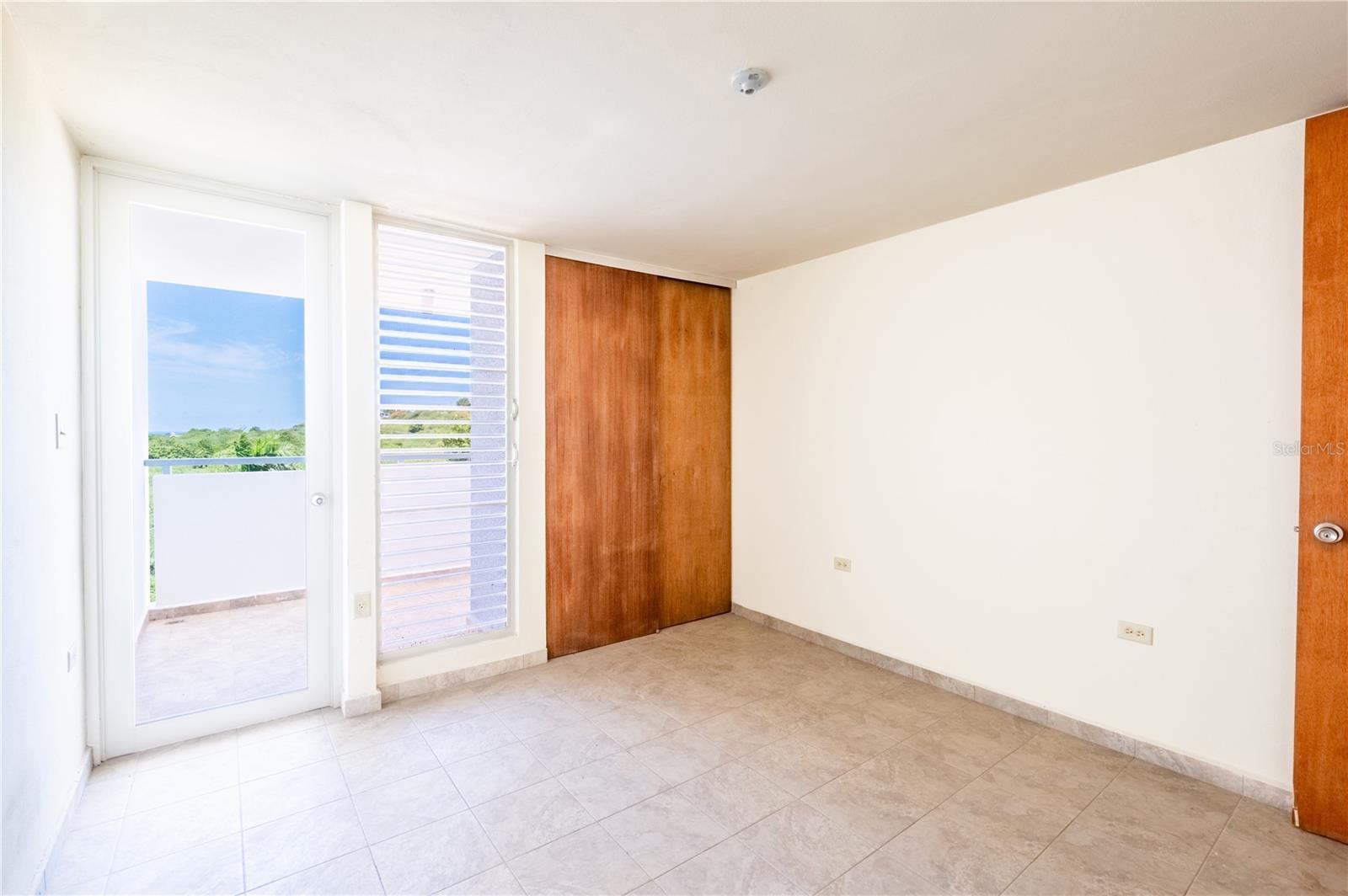 CALLEJÓN LOS VÉLEZ - Residential