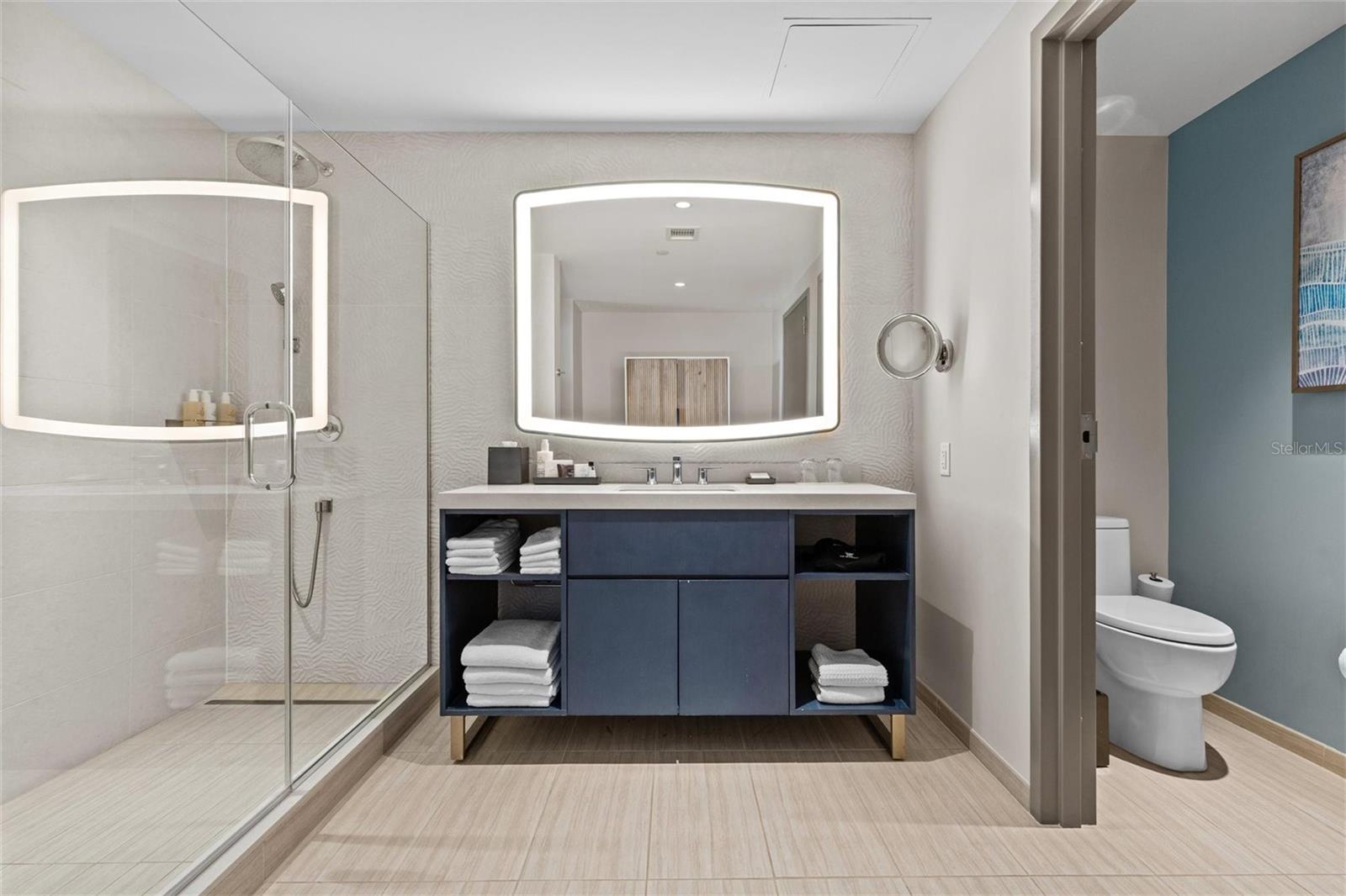 ENCHANTMENT CLEARWATER BEACH HOTEL CONDO - Residential