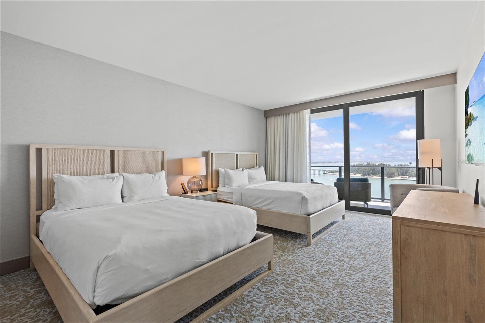 ENCHANTMENT CLEARWATER BEACH HOTEL CONDO - Residential