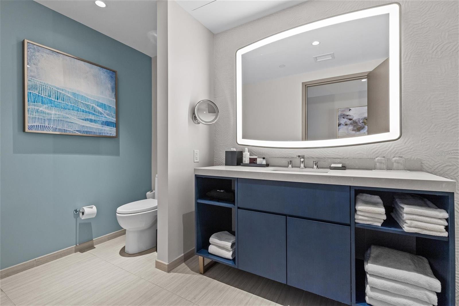 ENCHANTMENT CLEARWATER BEACH HOTEL CONDO - Residential