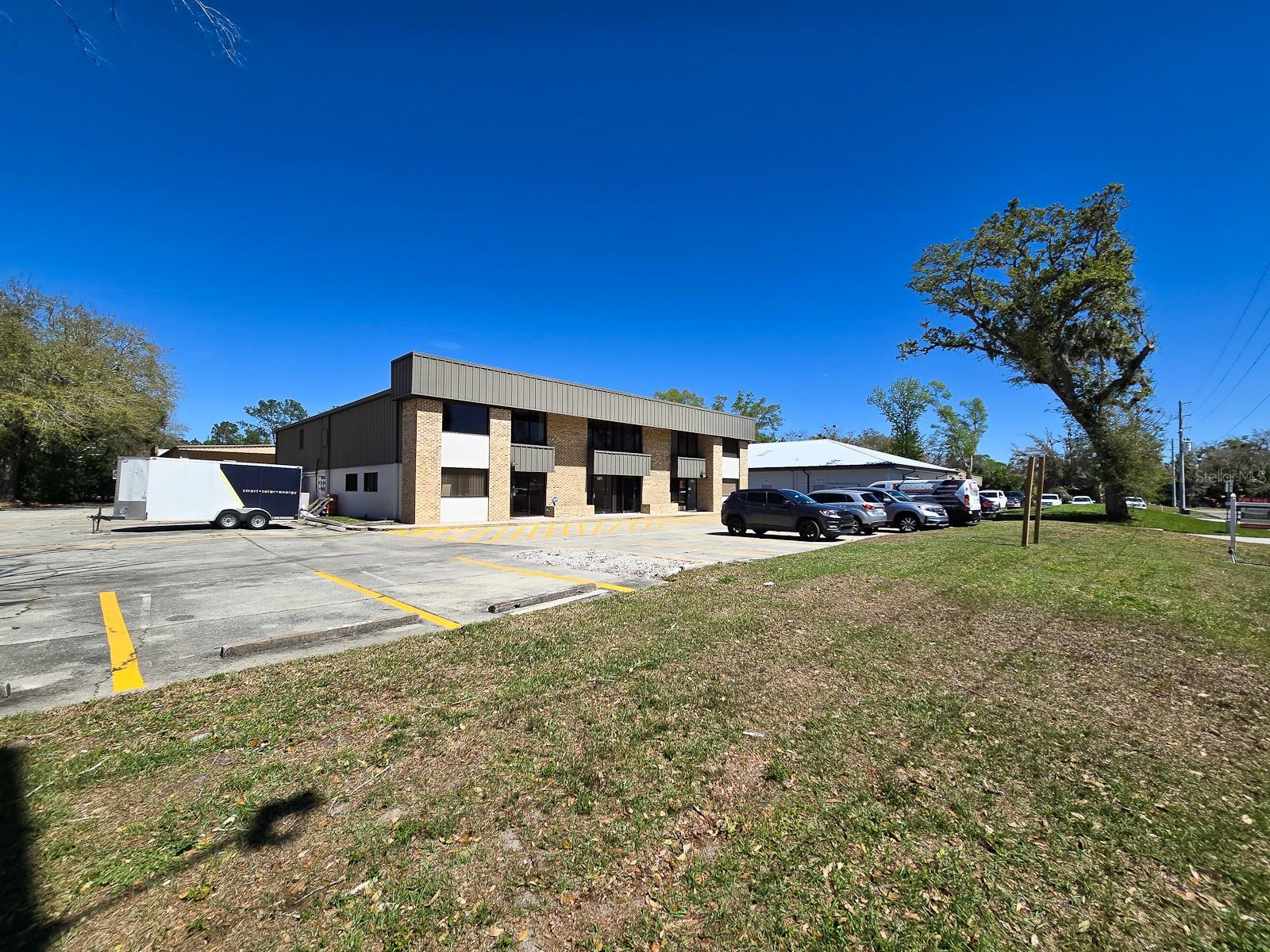 1969 CORPORATE SQUARE