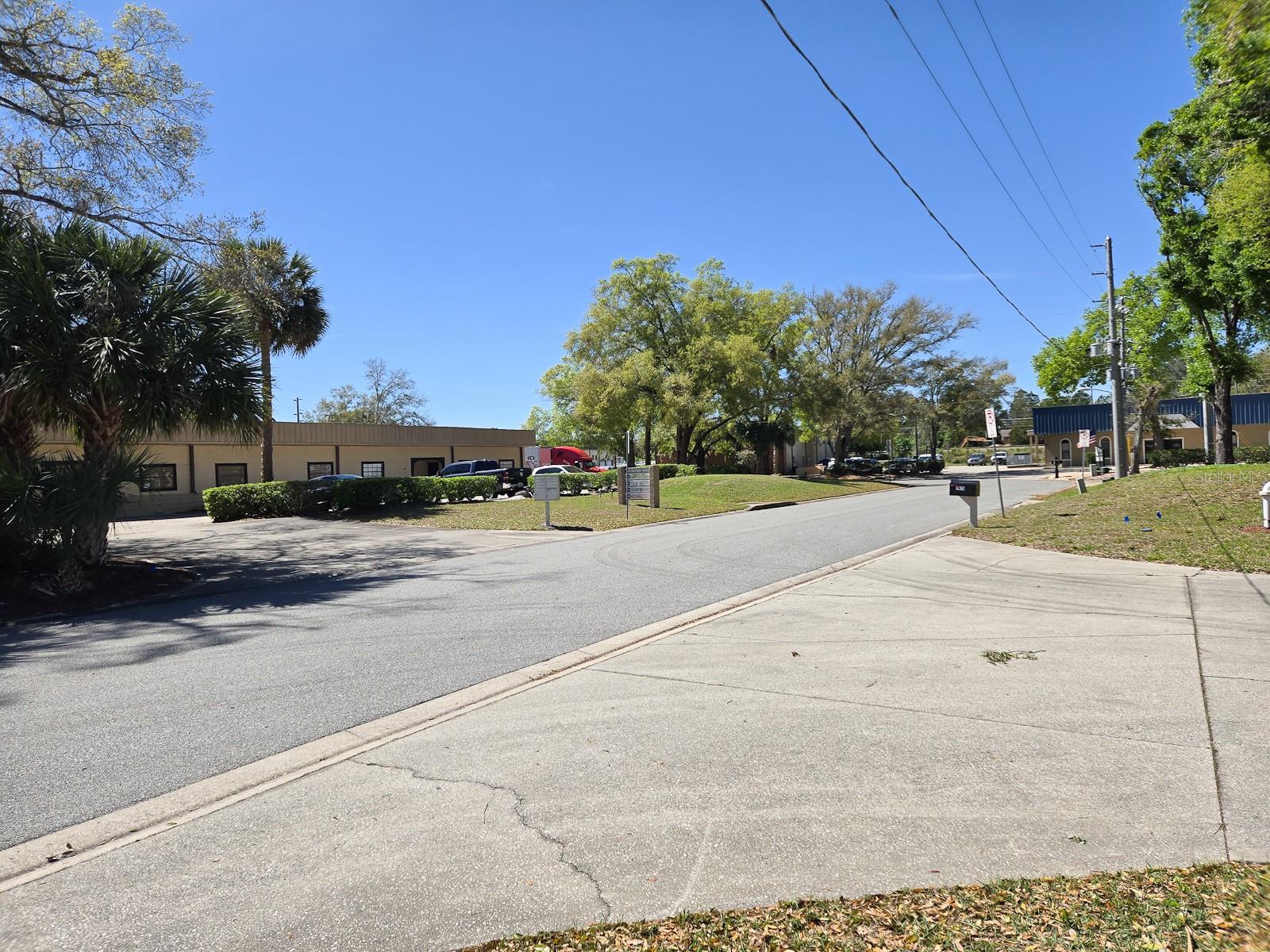 1969 CORPORATE SQUARE