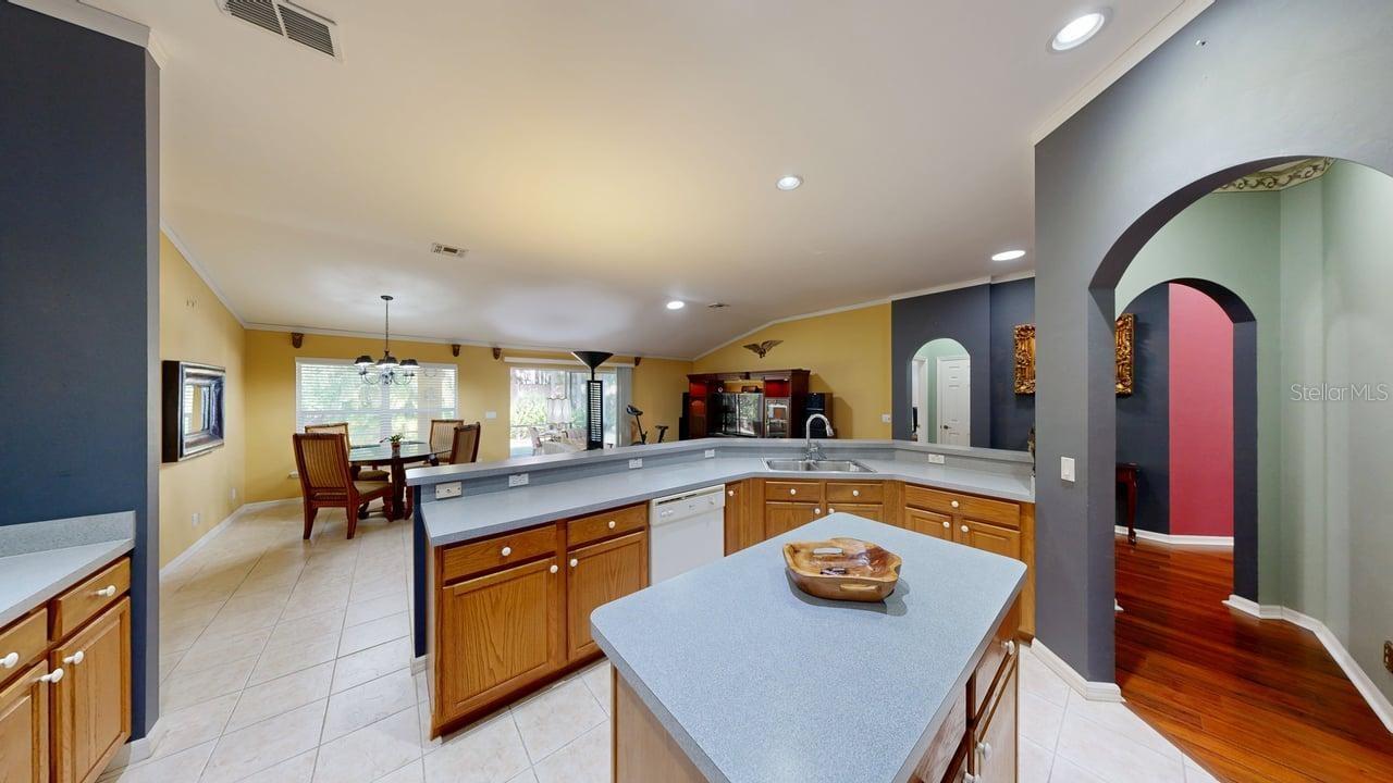 PEBBLEBROOKE LAKES - Residential