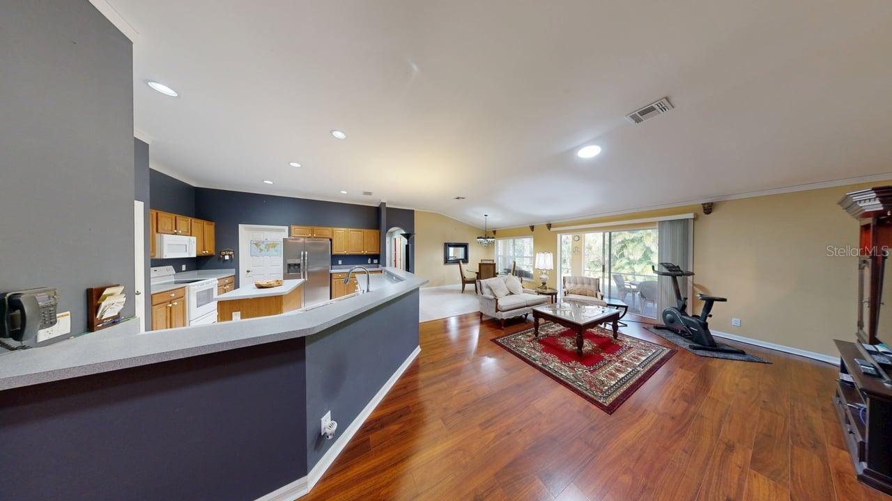 PEBBLEBROOKE LAKES - Residential