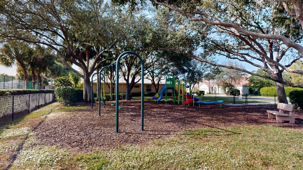 PEBBLEBROOKE LAKES - Residential