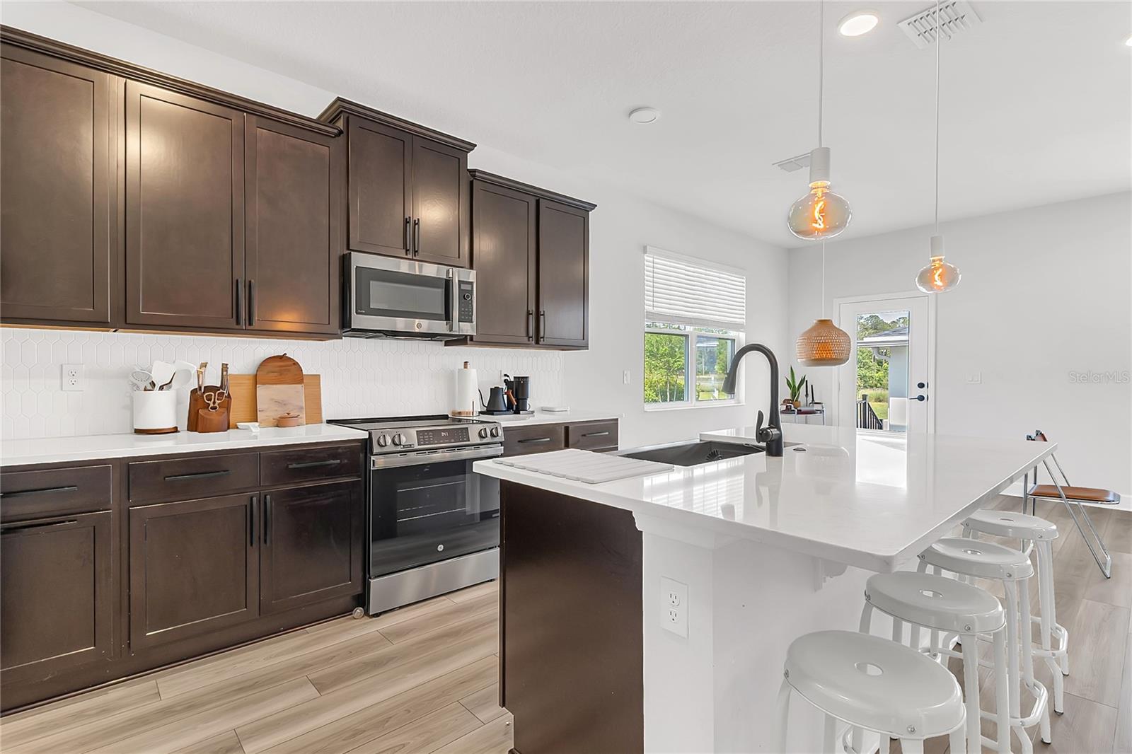 TRIBUTE/OVATION - Residential