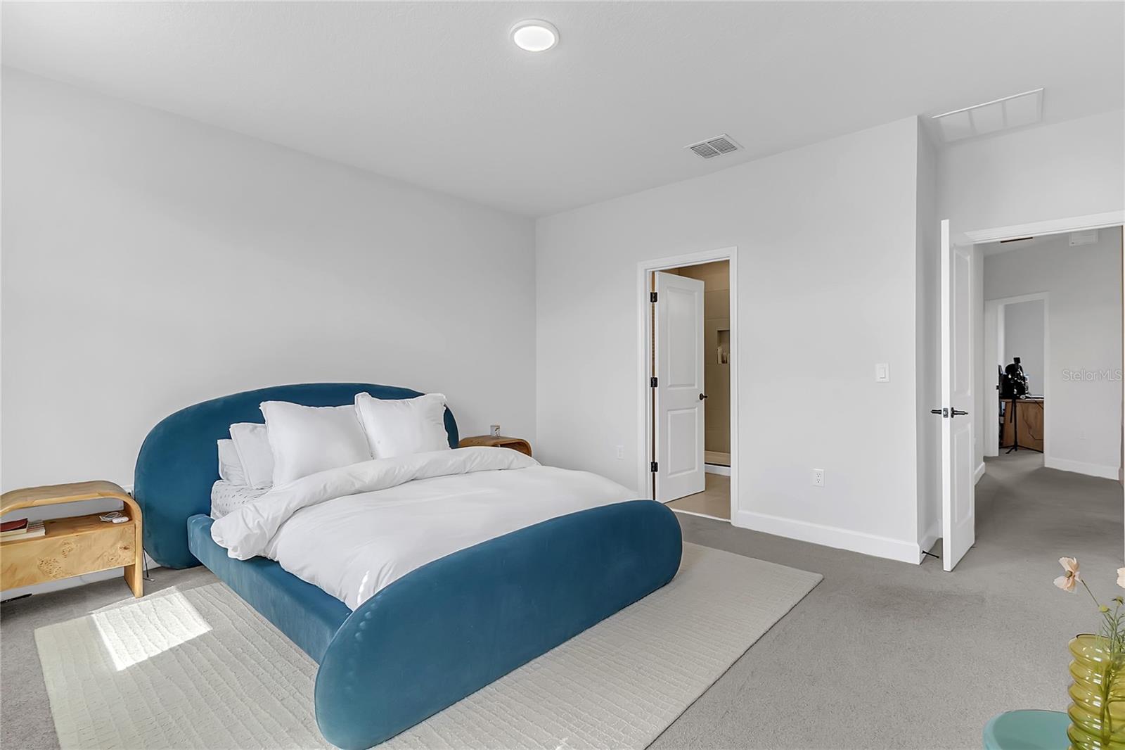 TRIBUTE/OVATION - Residential