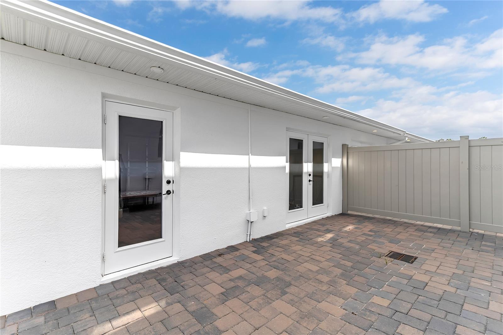 TRIBUTE/OVATION - Residential