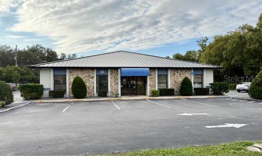 Discover unbeatable value and flexibility with this professional commercial space located in the heart of Poinciana’s vibrant Towne Center district.

This versatile unit features one private office, one conference room, and a large open work area—ideal for a variety of uses such as professional services, administrative operations, call centers, creative studios, or small business offices.

The open layout offers endless possibilities to customize your setup with cubicles, collaborative workstations, or even showroom space.

Conveniently located near major roadways, restaurants, and retail, this property provides excellent visibility and accessibility for both clients and employees.

Don’t miss this opportunity—this is truly the best deal in town for a move-in-ready office space in Poinciana!

Highlights:

1 Private Office
1 Conference Room
Large Open Workspace
Central A/C and Modern Finishes
Ample Parking
Prime Poinciana Location Near Shopping and Services
Ideal for Professional, Administrative, or Creative Use