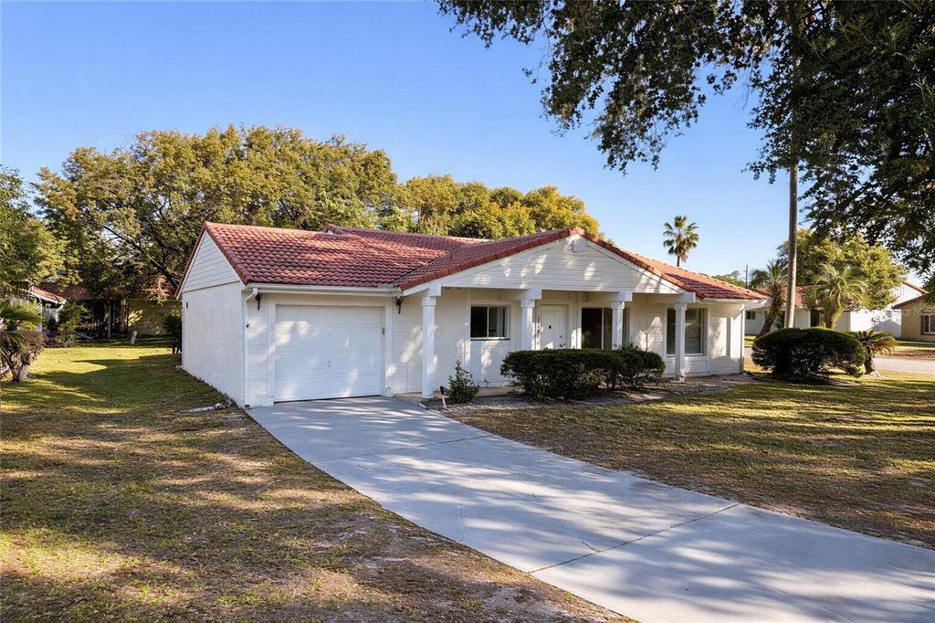 Photo of 10849 Wheaton Court, Orlando, FL 32821 (MLS # TB8471643)