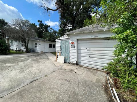 A home in DAYTONA BEACH