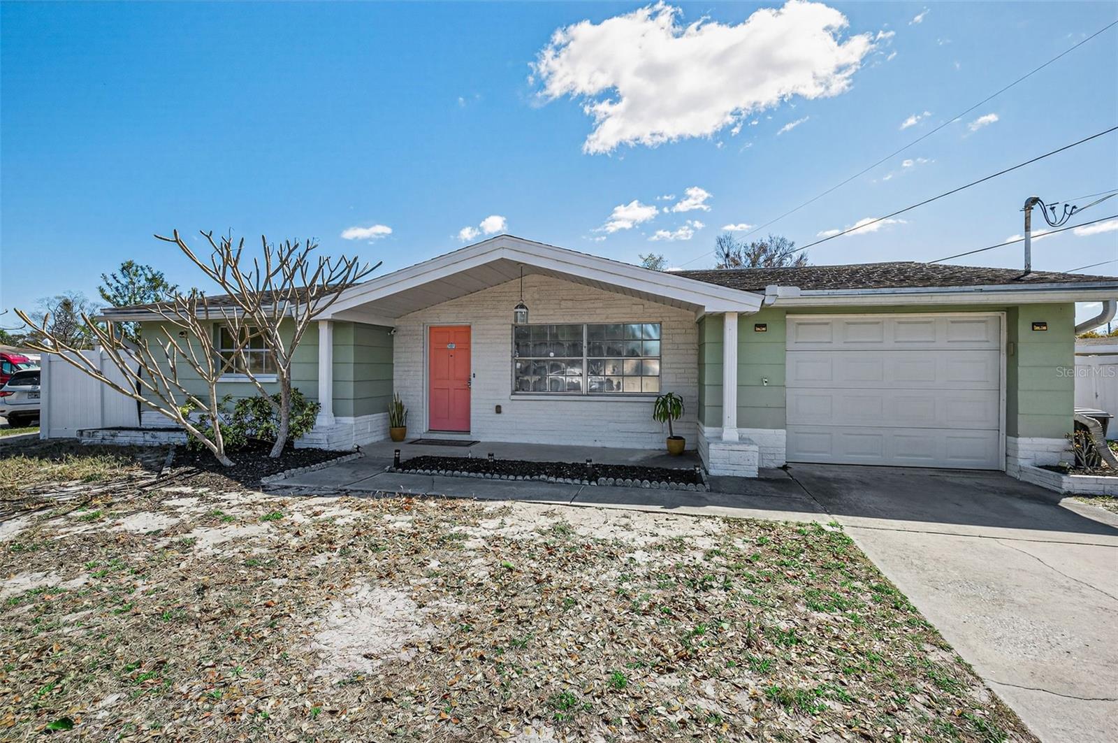 FOREST HILLS - Residential