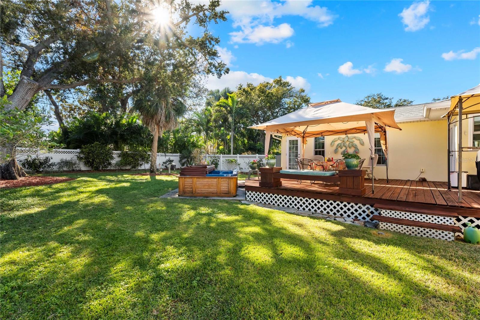 BAY TERRACE & BAY TERRACE ADD - Residential