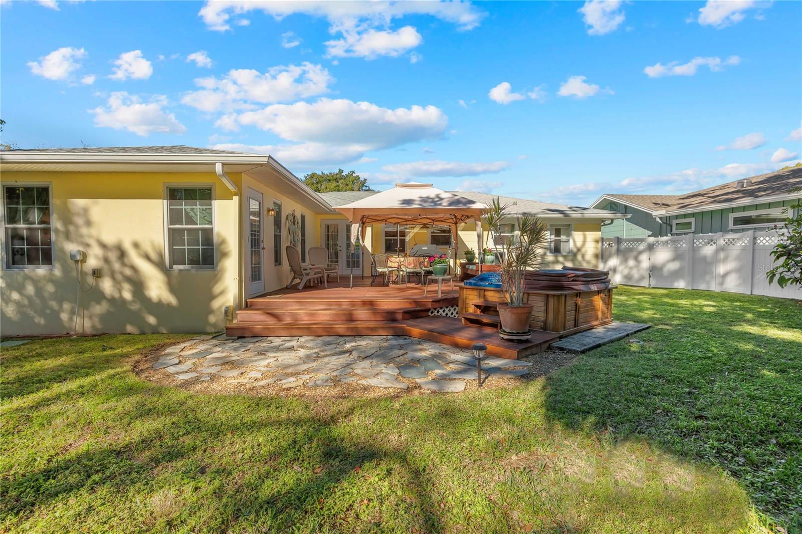 BAY TERRACE & BAY TERRACE ADD - Residential