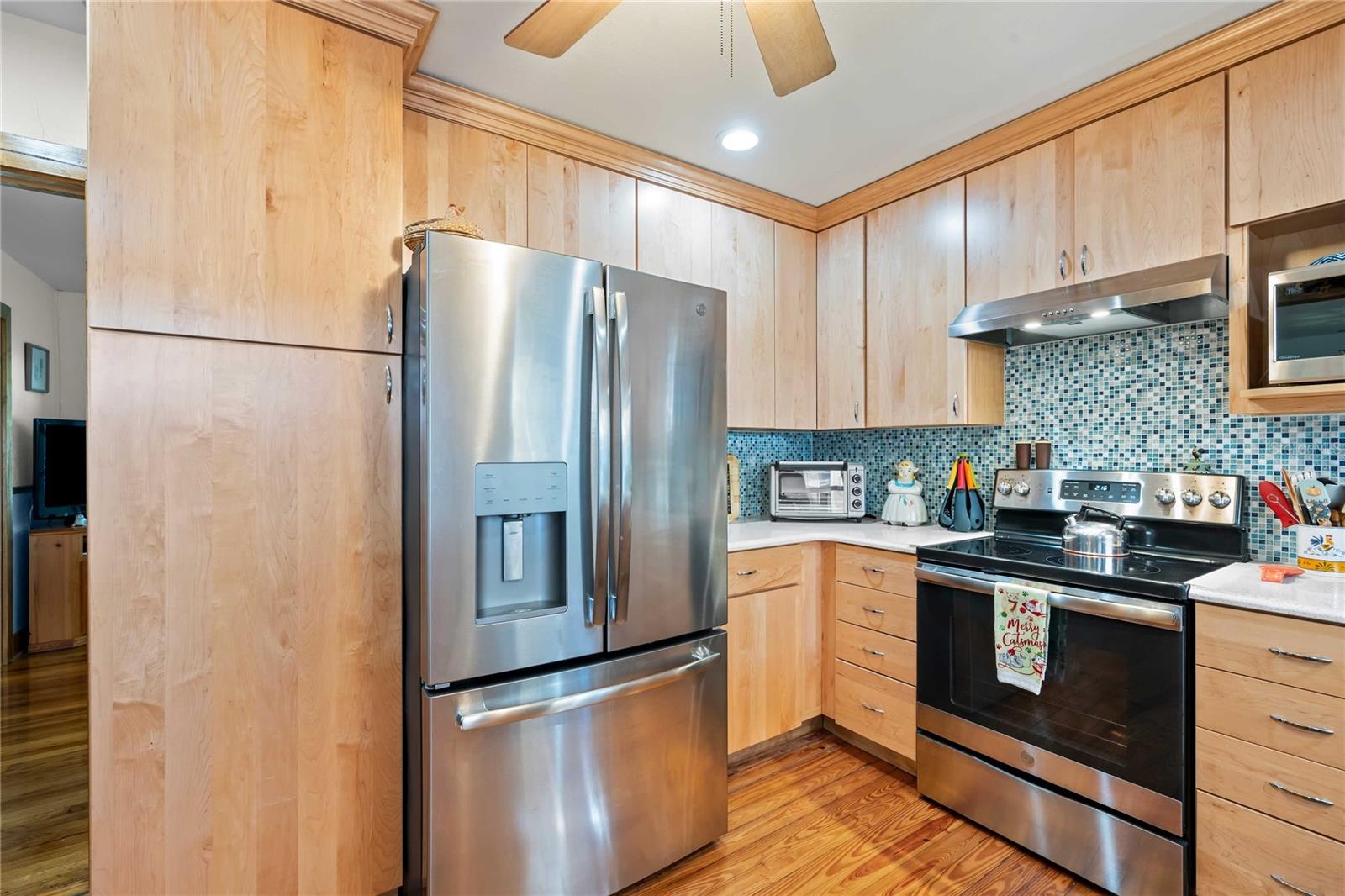 BAY TERRACE & BAY TERRACE ADD - Residential