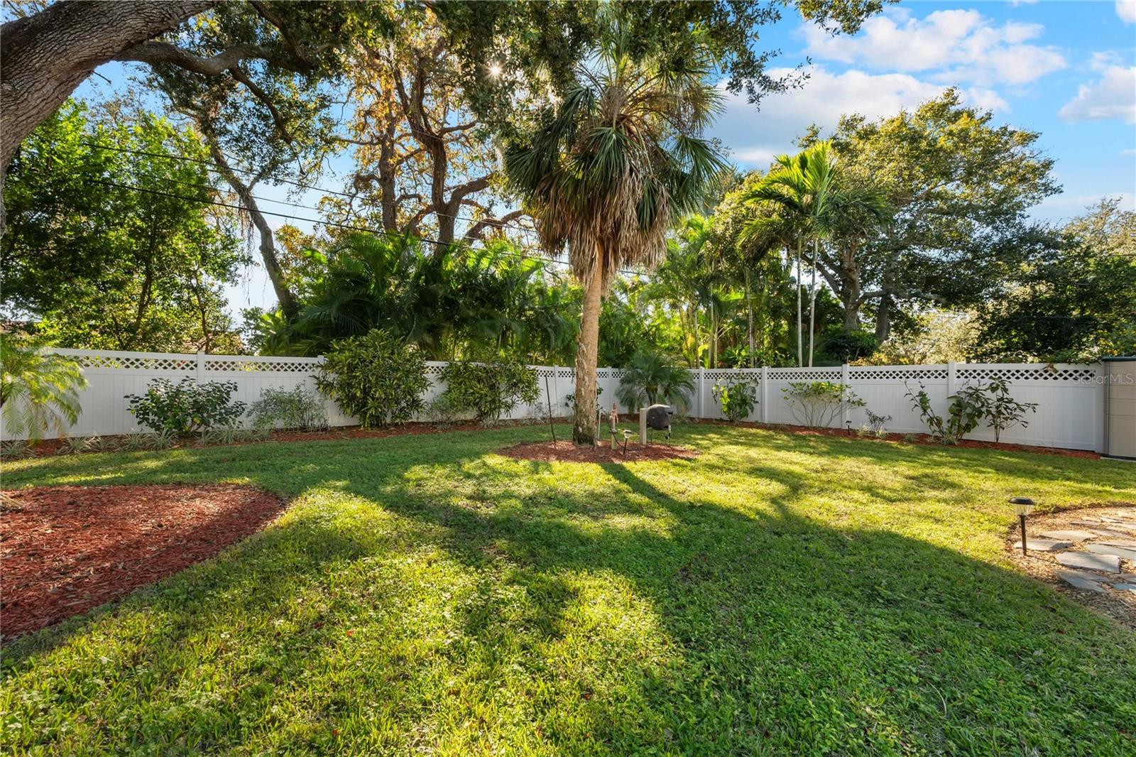 BAY TERRACE & BAY TERRACE ADD - Residential