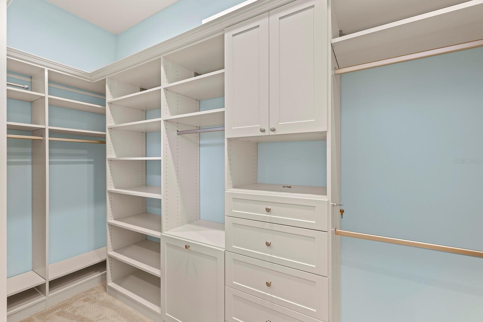 COUNTRY CLUB EAST AT LAKEWD RNCH UU2 - Residential