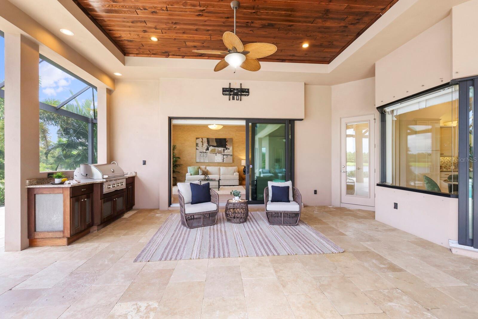 COUNTRY CLUB EAST AT LAKEWD RNCH UU2 - Residential