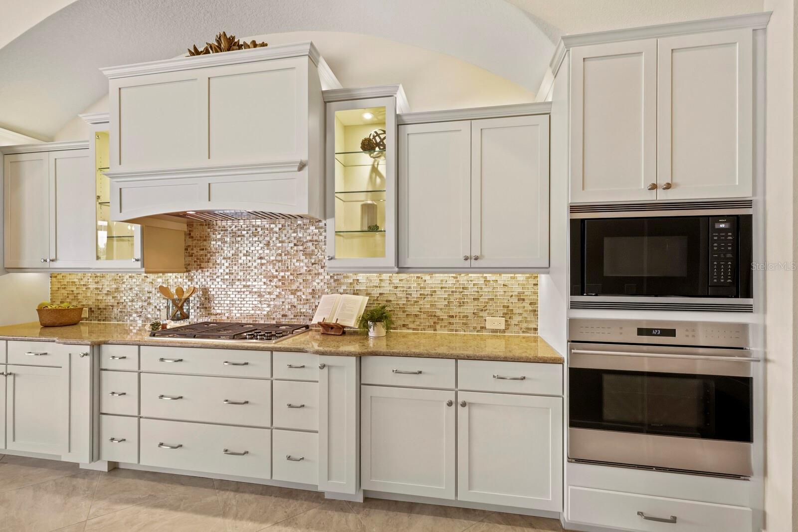 COUNTRY CLUB EAST AT LAKEWD RNCH UU2 - Residential