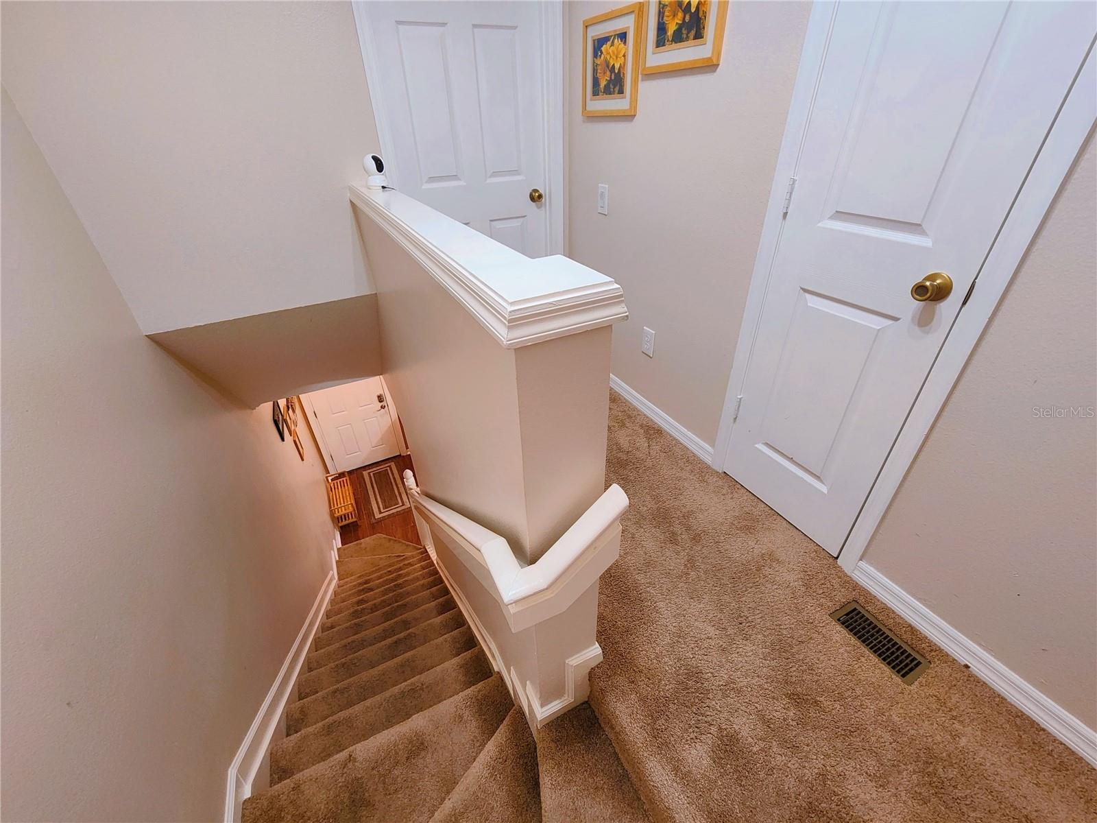 Photo 8 of 31 of 922 VINELAND PL townhome