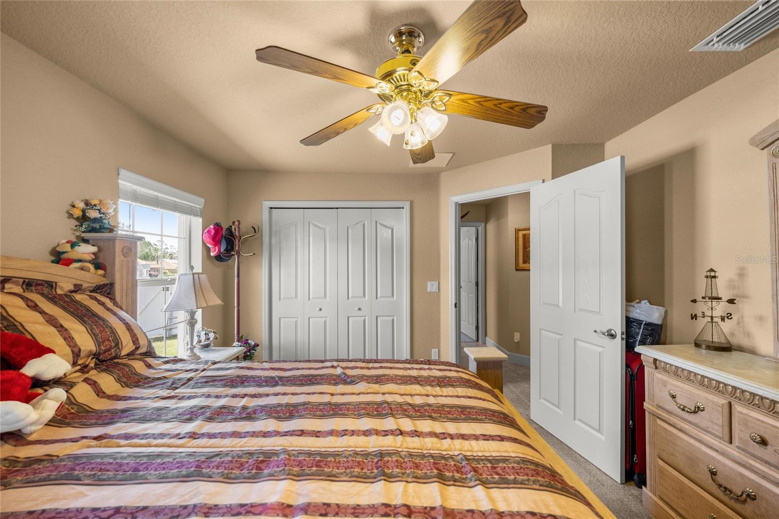 EMERALD POINT - Residential