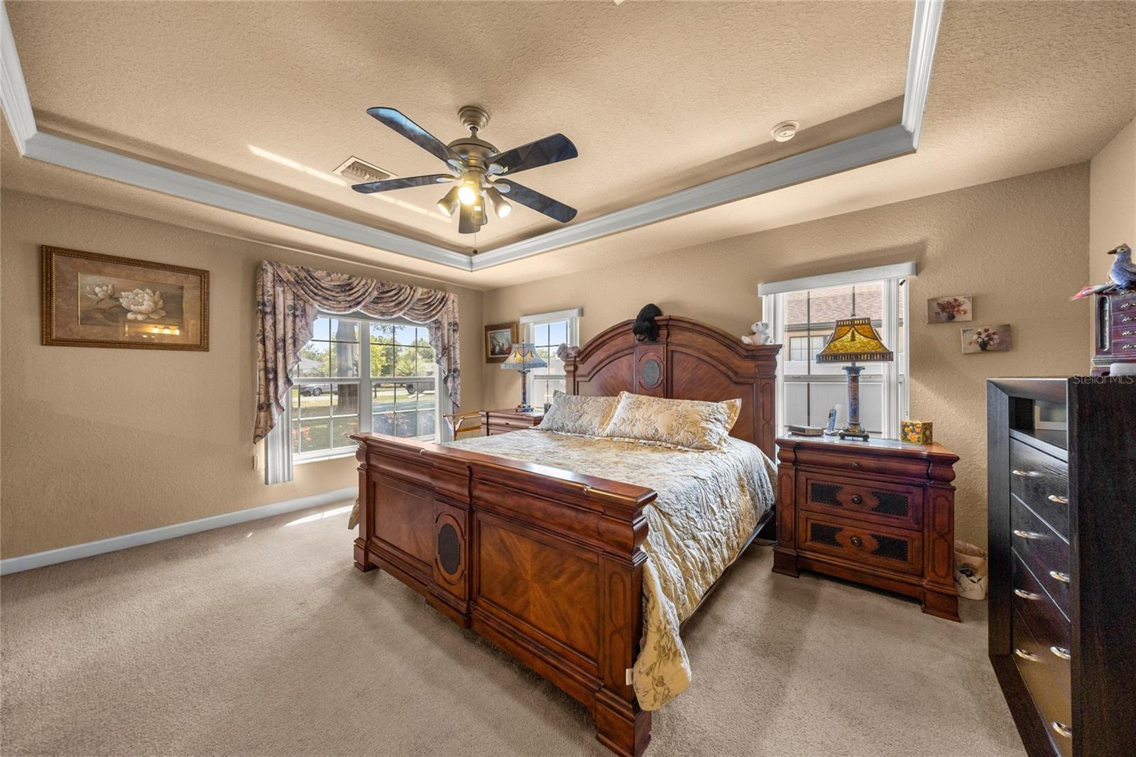 EMERALD POINT - Residential