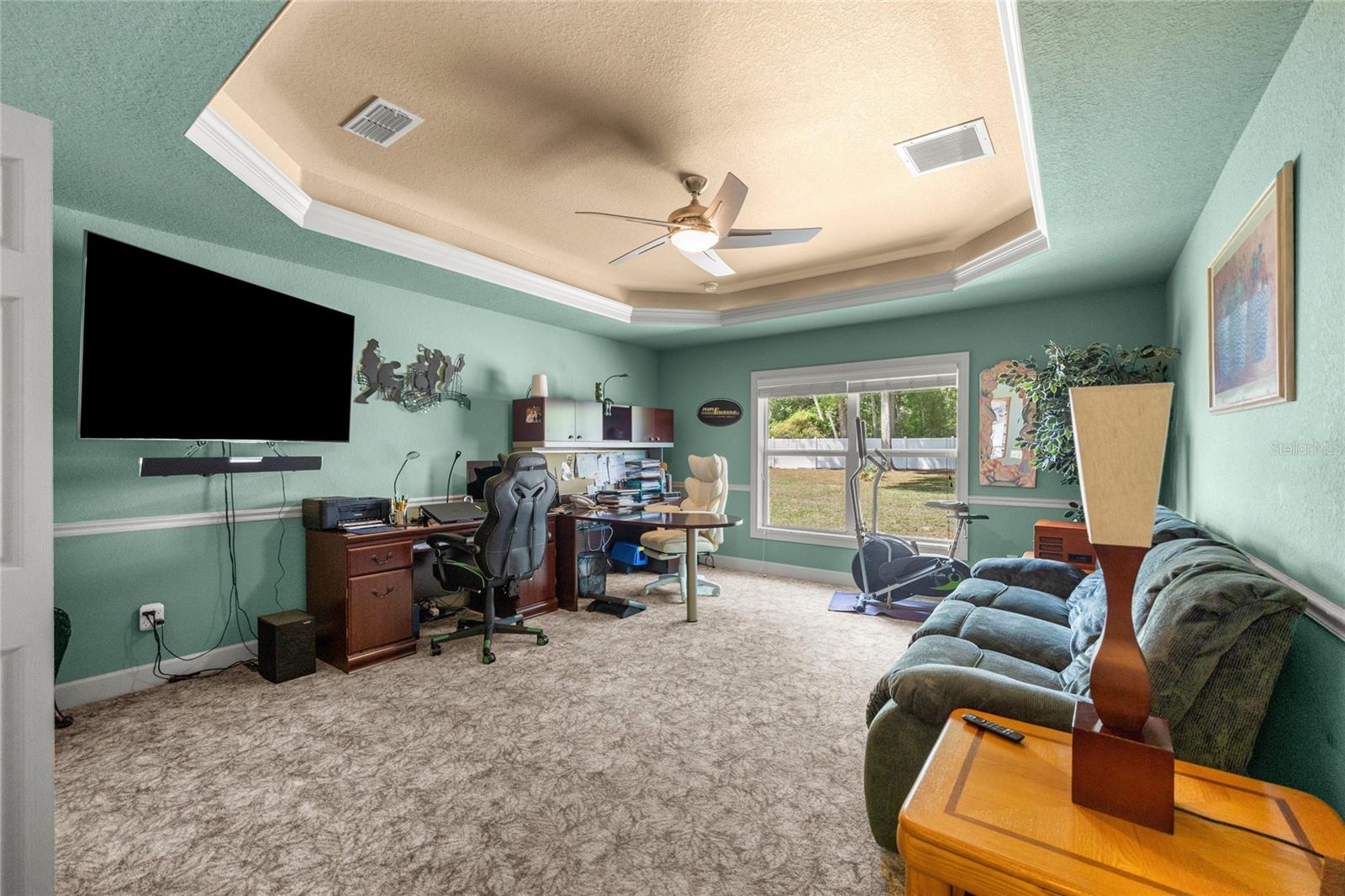 EMERALD POINT - Residential