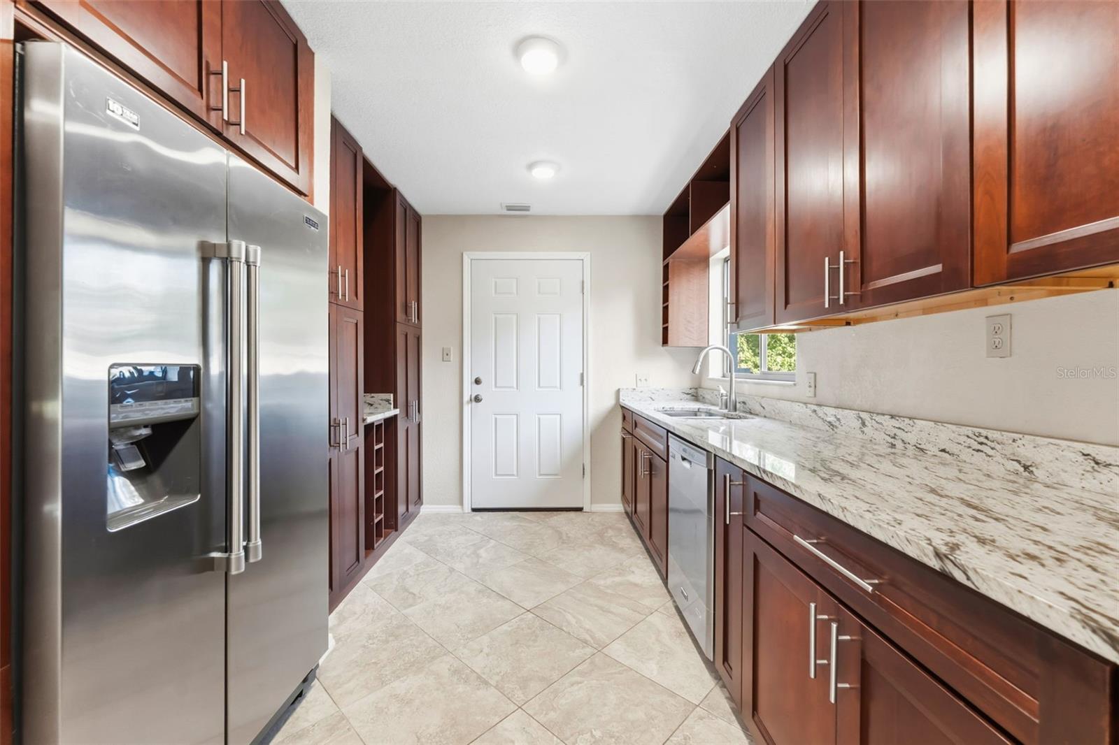 WINDSOR MILL - Residential