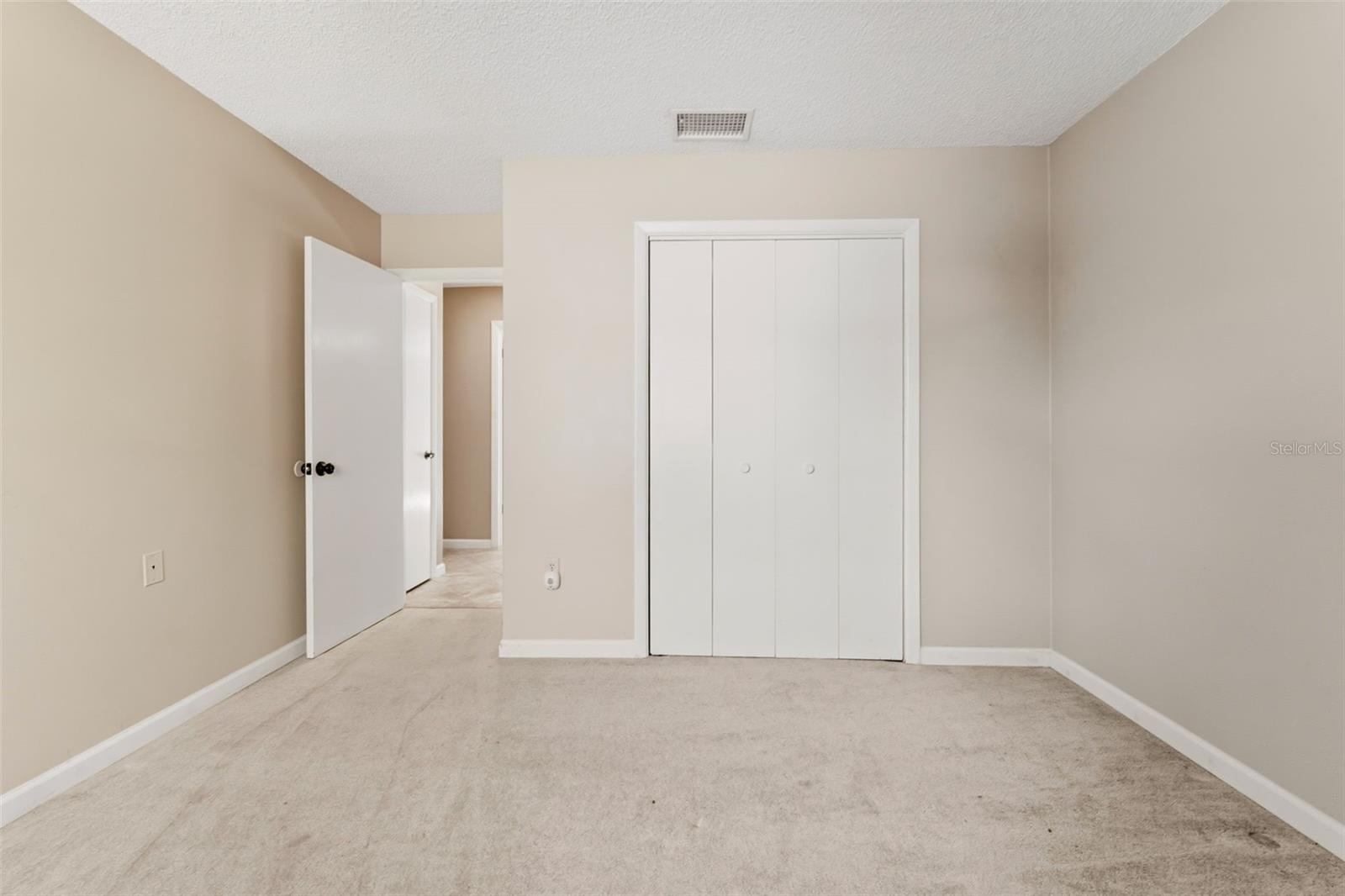 WINDSOR MILL - Residential