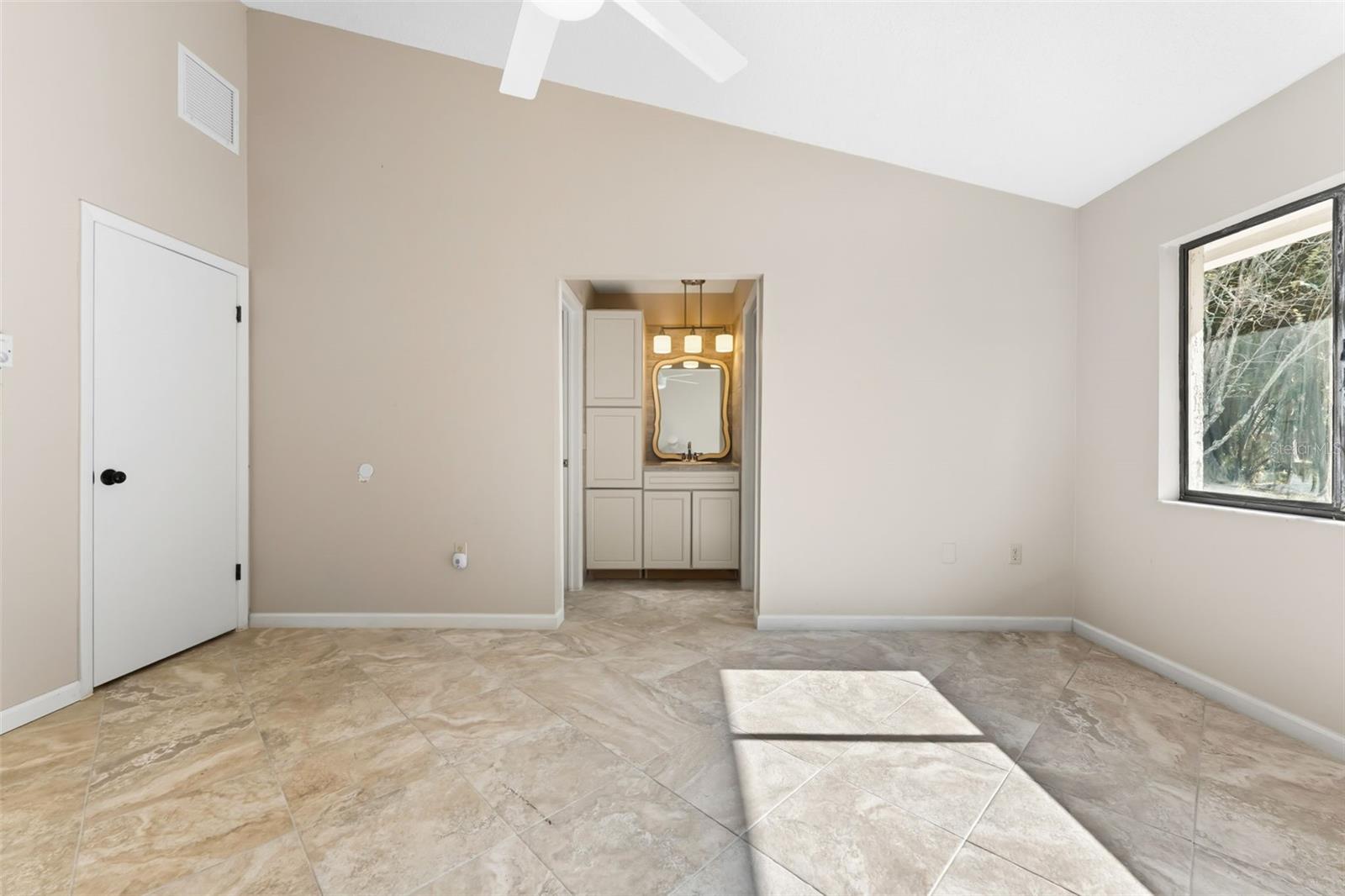 WINDSOR MILL - Residential