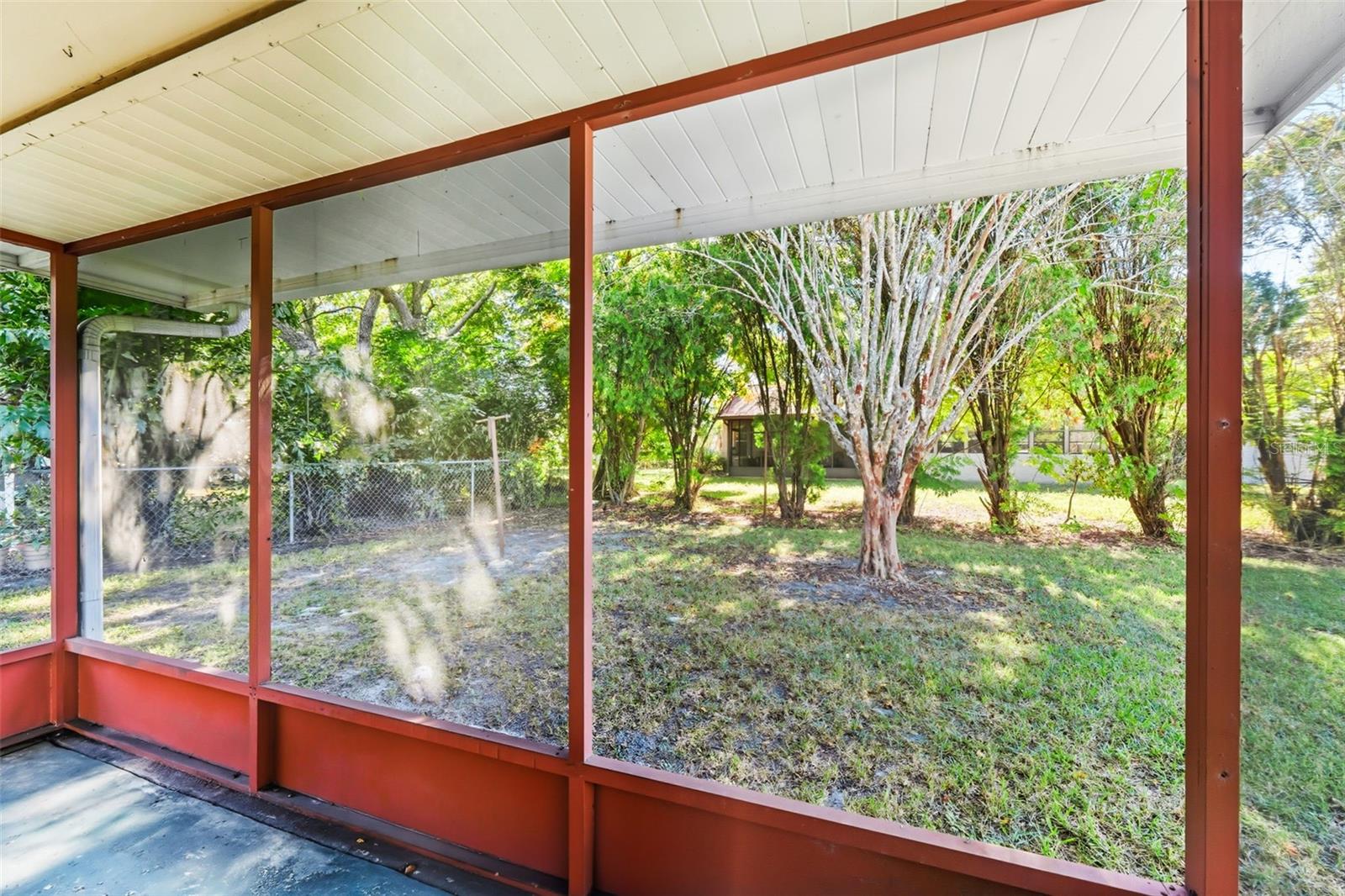 WINDSOR MILL - Residential