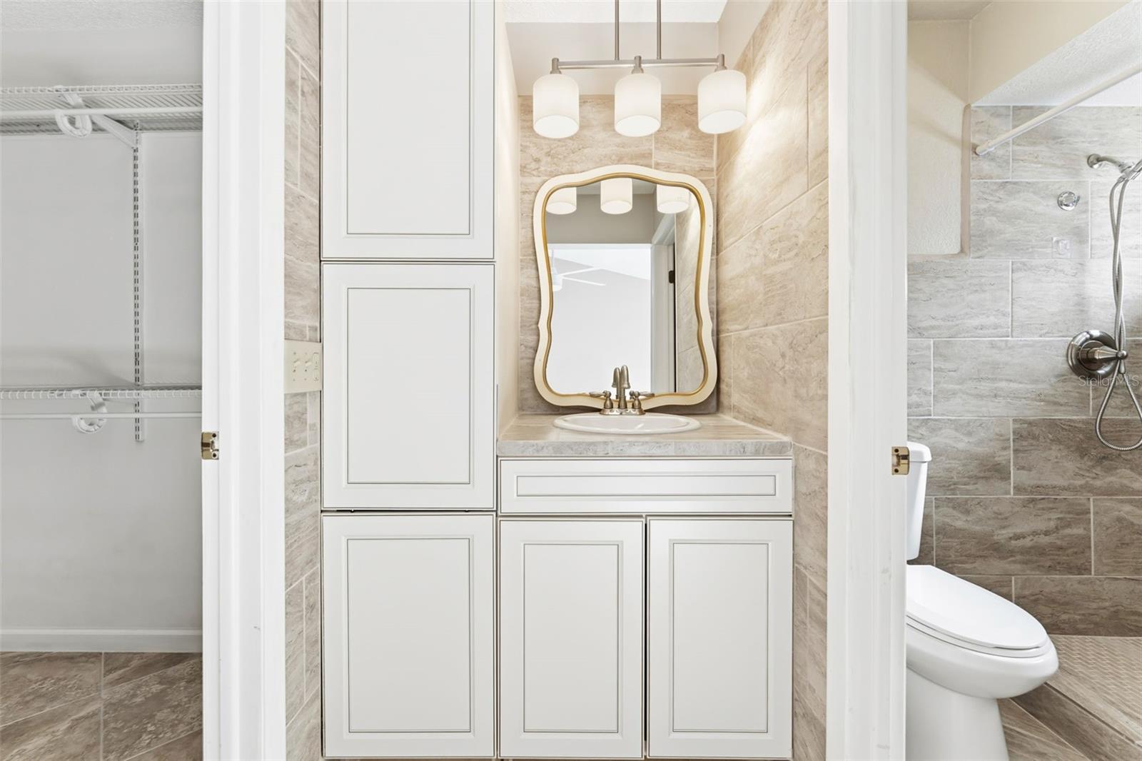 WINDSOR MILL - Residential