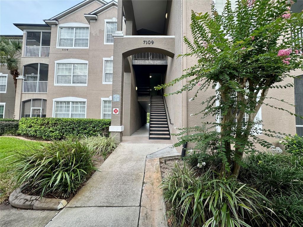 Photo of 7109 Yacht Basin Avenue #418, Orlando, FL 32835 (MLS # S5152302)